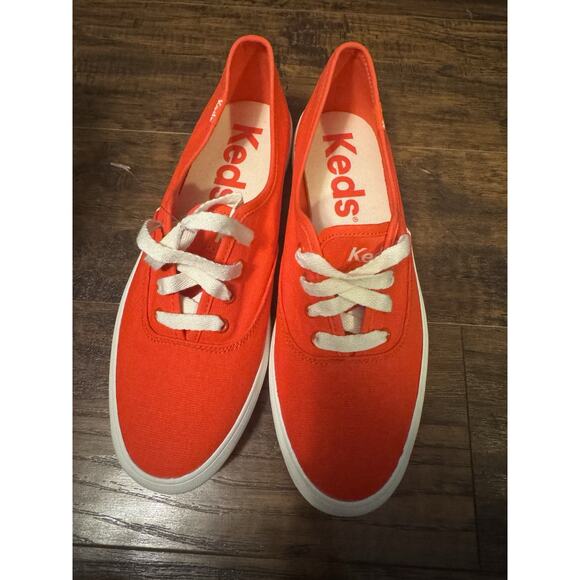 Keds Women's Champion GN Sneaker Red Canvas Size 7.5 New without Box - Picture 2 of 5